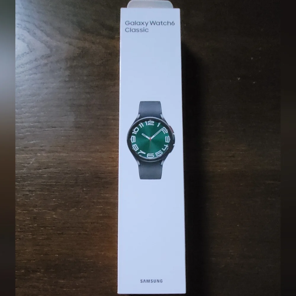 Samsung Smartwatch with Green Dial